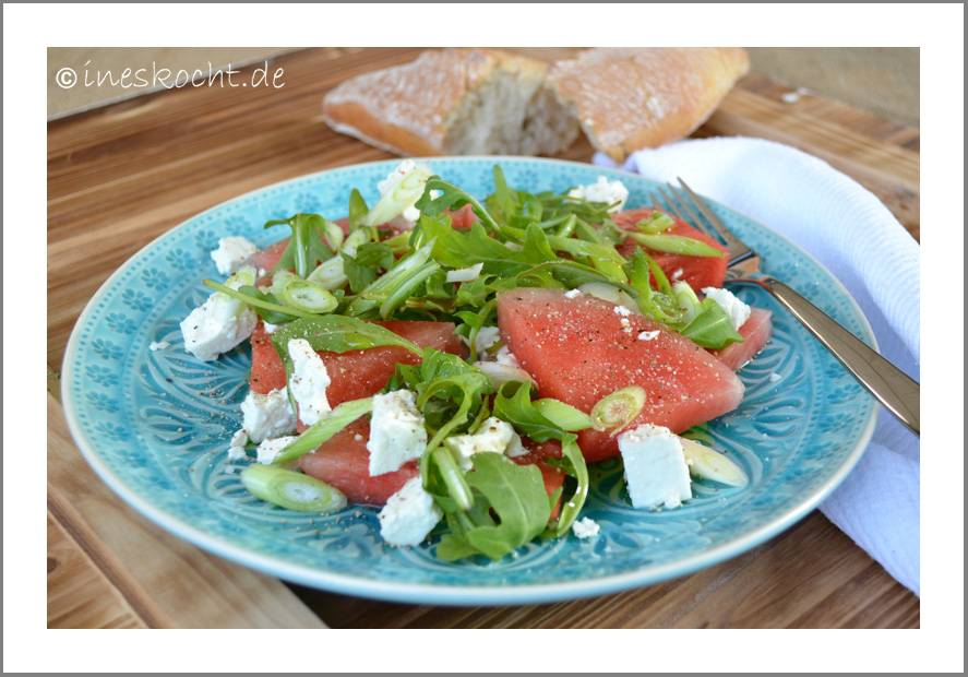Wassermelonensalat mit Fetakäse und Oliven